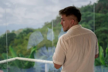 keane_lee_ 💚 Green eyes, dangerous intentions. Immagine  2