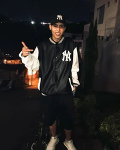 Raven_Cox Public Poză 5