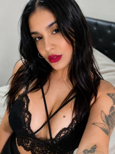 CelinaCherry Are we playing tonight? 🔥 Foto 2