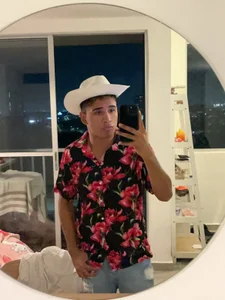 Damondark Public Pic 6