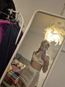 MadalynNoselPublic图片 9