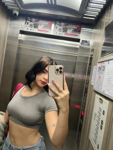 Emily_Flame 👑🤍🩵 Pic 8