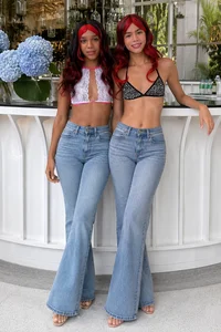 IzadoraANDateneaa Public Pic