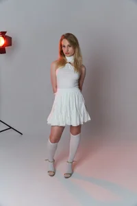 Laila_Blarr little romans টি ছবি