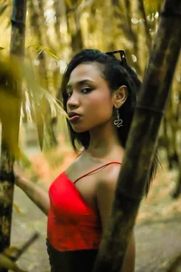 andymiller_ Lady in red Pic 4