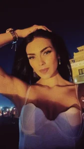 Alicee_Levine In the beach зображення 2