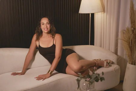 Alicia_Monroe_ Public Billede 2