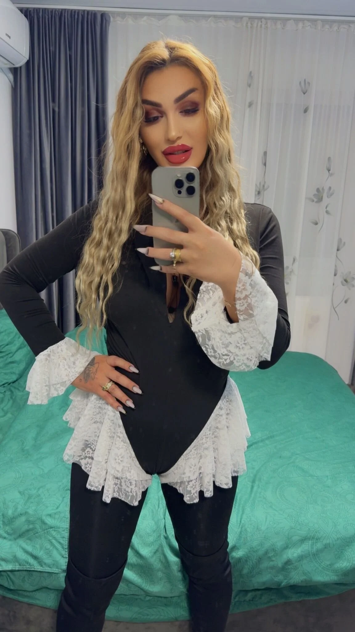 Nicol2Naya  1326. kiemelt képe