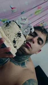 maxx de maxstrom111  3 Imagens