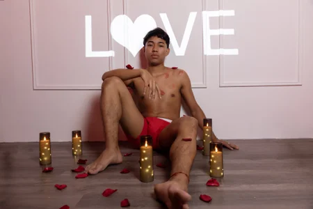 ❤️‍🔥 Kisses Marked in Red 💋 de AustinTowers Foto 3