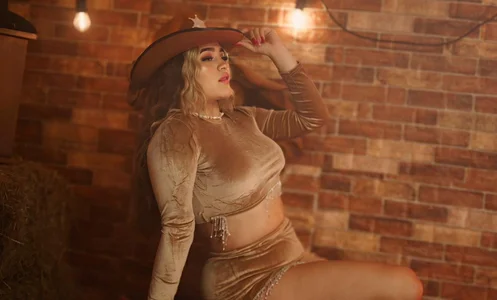 cattaleya___ Your trusted cowgirl <3 Pic 5