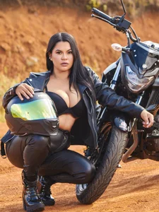 Margaret_Saunders Biker baby 🏍️😏 Immagine  4