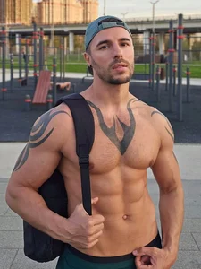 Adam_Shen Public Pic 5