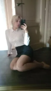 _momomochi_ Blonde Momo <3 Hình