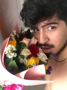 Leoliciousss Public 사진 5