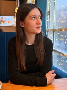 MinaMancilla eat time Foto 3