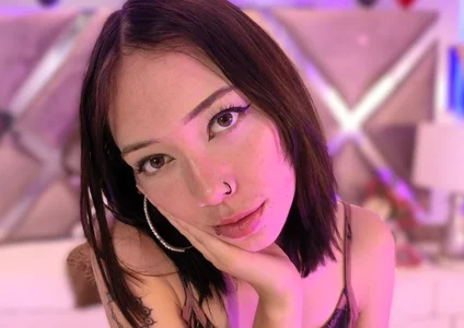 HarperrWest Just Harper. صورة واحدة|HarperrWest Just Harper. صورتان|HarperrWest Just Harper.  2 صور|HarperrWest Just Harper.  2 صورة