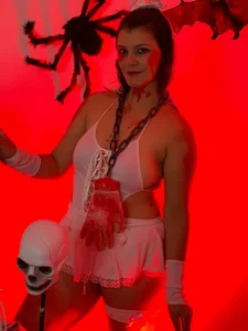 HALLOWEEN 😈🎃🎃🔥 od ambar_sex10  3 snímek