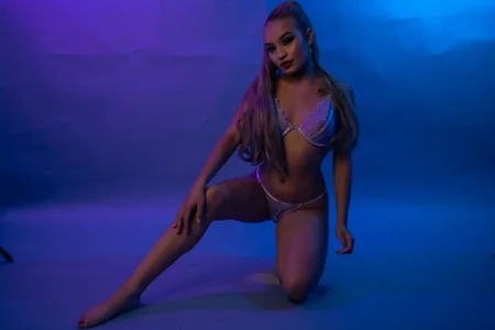 miss_vivienne Feeling so sexy 🔥🍑 Foto 3