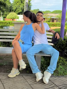 Antonella_and_axel_ Public slika
