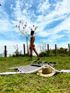 Public od AlexisLoaiza  4 snímek