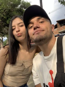 Michael_and_Madisson Public Immagine  4