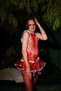 Anjela_Botton wish u here😈 Hình