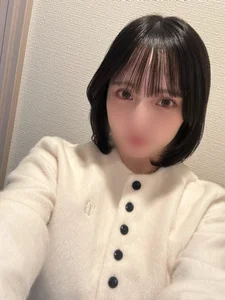 ria_mero_chのPublicの 2枚の写真