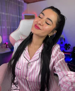 Violetta_kim1 Public Pic 5