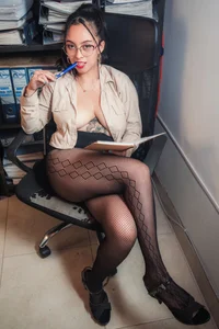LuciiferBlackSexy Secretary 💼👩🏻‍💼 Bild 6