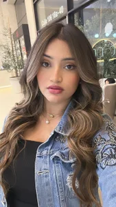 Isa_squirt1 new look Foto 2