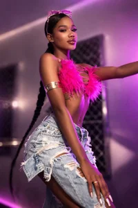 naireth Public Foto 2