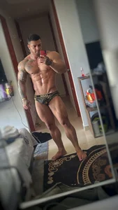 Marck_Mathews: Public ( 3 фото)