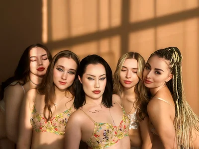 TROPICAL PARTY🍧🍍 de RollingGirls  6 Imagens