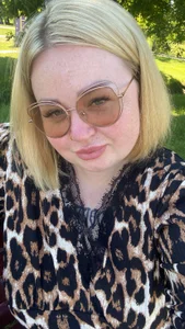 ZaraReignn Public Pic 3