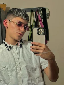 mathias_18 Public 사진 7