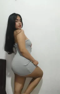DaphneCalloway Public Bilde 5