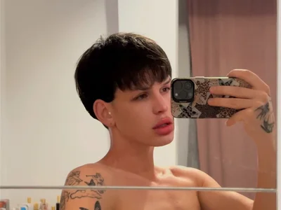 MathiasRay Public Foto