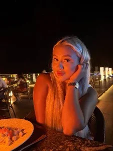 _Loneve__ YOUR AMELIA❤ Pic