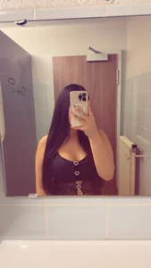 Sophie-Keller A part of me Pic 4