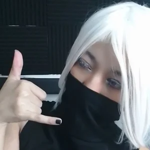 AkalidemonのMeの 3枚の写真