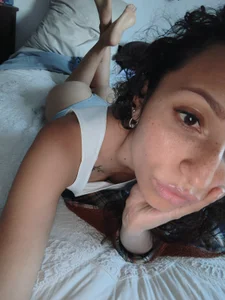 Ana_maria_08 A little bit of me to brighten your day✨ Poză