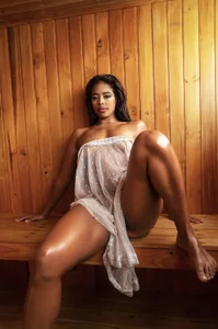 SarahCinnamon- Sarah Cinnamon in a sauna.... Poză 8