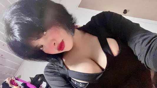 Ada_siennaa Yop😙 Foto 8