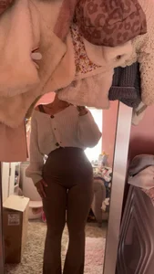 LolaRosexoxx's XXX Nude Photo 2