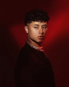 Red Velvet Boy ❤️‍🔥 od Noah_dupont_  7 snímek