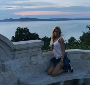 FitMilfBeccaのPersonalの 4枚の写真