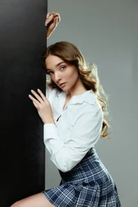 VirginieCruz Between Classes📃💌 Immagine  2