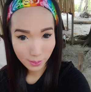 LadyBoyBigCock69 Mistress Nicole Pic 2