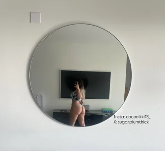 CocoNikki Public Poză
